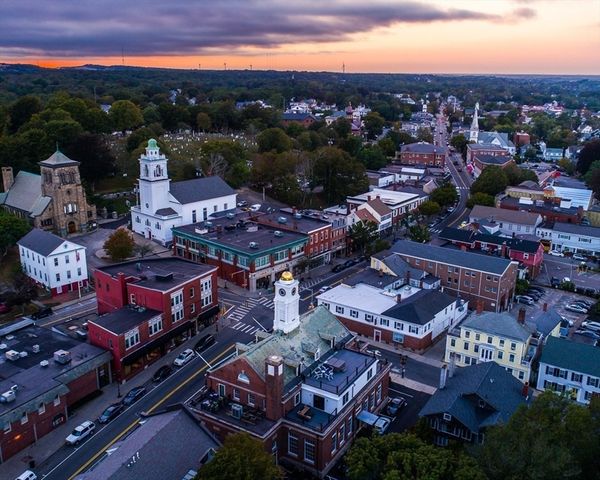 216 Water St B306, Plymouth, MA 02360