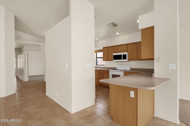 12137 N FINCH Drive N, Fountain Hills, AZ 85268