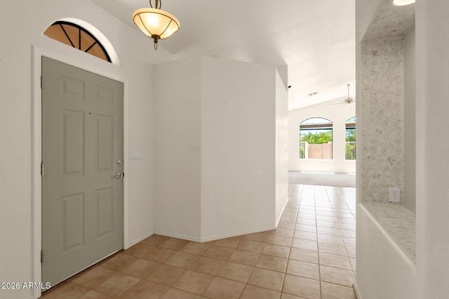 12137 N FINCH Drive N, Fountain Hills, AZ 85268