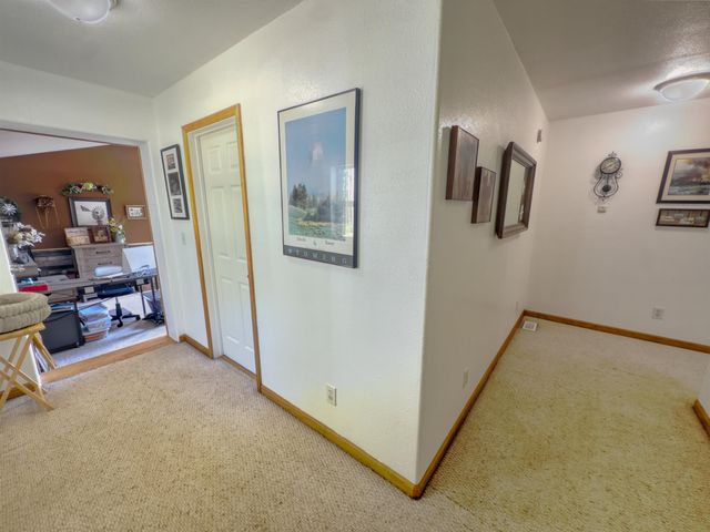 1077 JOHN KALINAS ROAD, Fairbanks, AK 99712