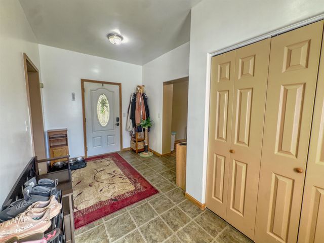 1077 JOHN KALINAS ROAD, Fairbanks, AK 99712