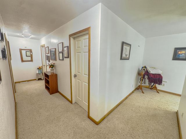 1077 JOHN KALINAS ROAD, Fairbanks, AK 99712