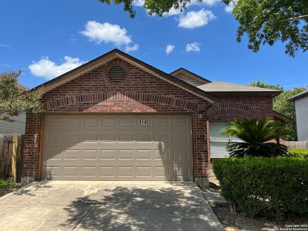 9145 CENTRO BONITO, San Antonio, TX 78245