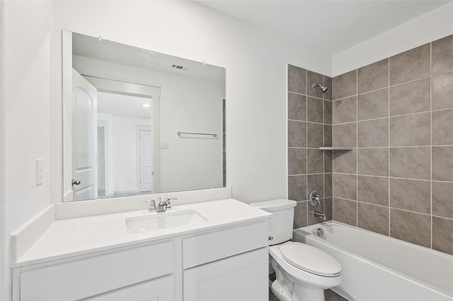 11721 Airspeed Drive, Conroe, TX 77303