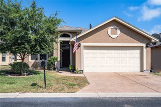 401 Inverrary Dr 36, Rockport, TX 78382