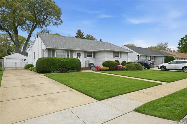 3903 Lincoln Street, Seaford, NY 11783