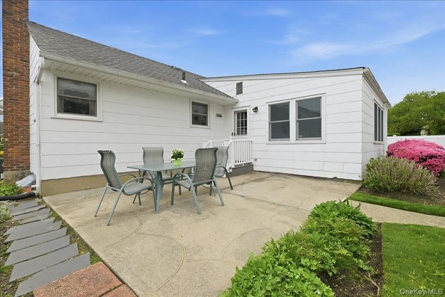3903 Lincoln Street, Seaford, NY 11783