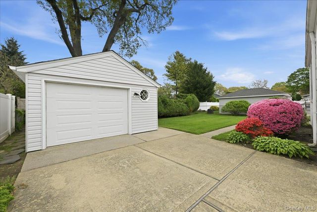 3903 Lincoln Street, Seaford, NY 11783