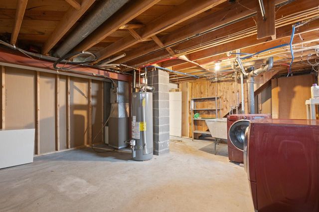 6579 N 66th STREET, Milwaukee, WI 53223