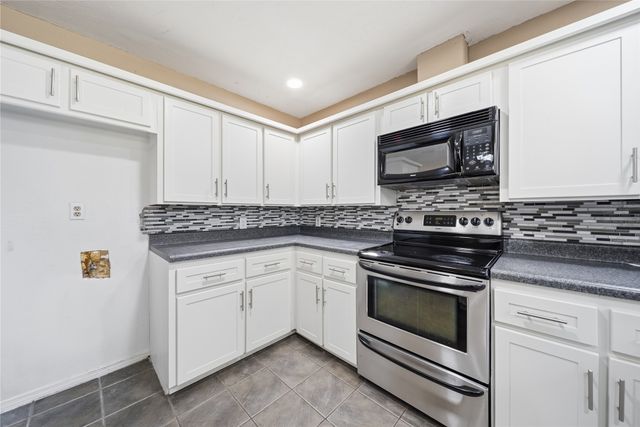1452 Paradise Lane, Claremore, OK 74017