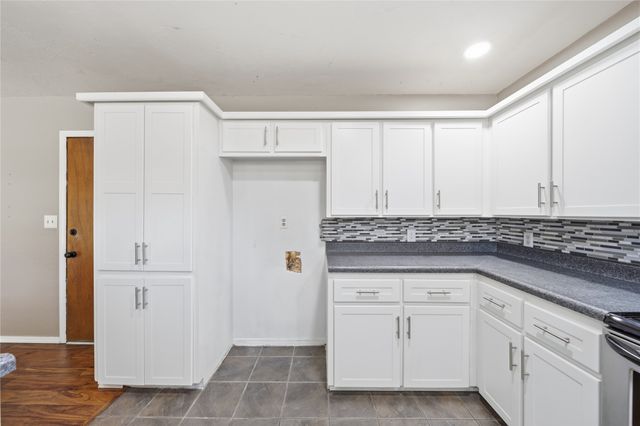 1452 Paradise Lane, Claremore, OK 74017