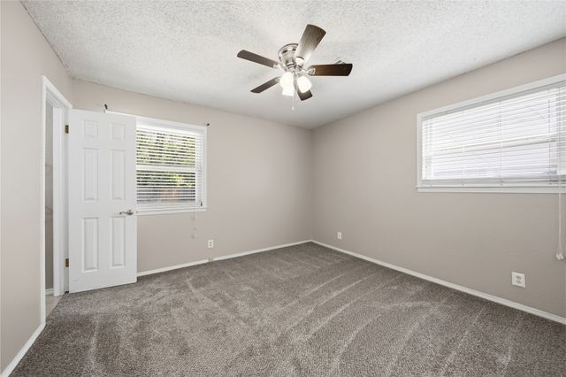 1452 Paradise Lane, Claremore, OK 74017