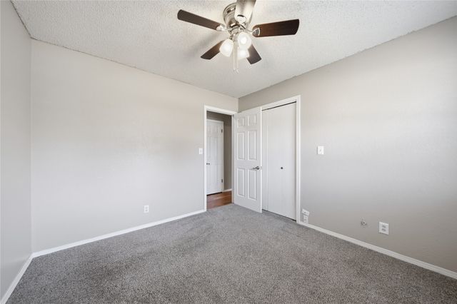 1452 Paradise Lane, Claremore, OK 74017
