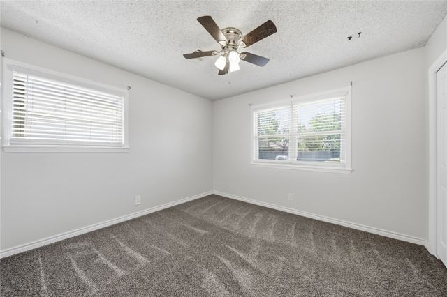 1452 Paradise Lane, Claremore, OK 74017