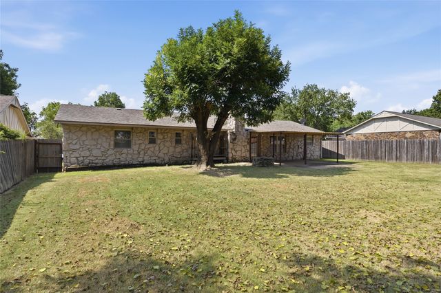 1452 Paradise Lane, Claremore, OK 74017