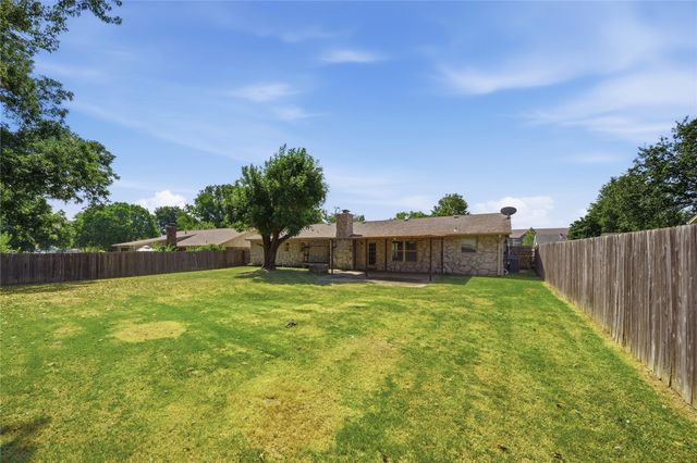 1452 Paradise Lane, Claremore, OK 74017