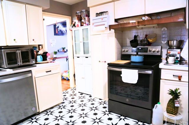 3715 LA JOYA Drive, Dallas, TX 75220