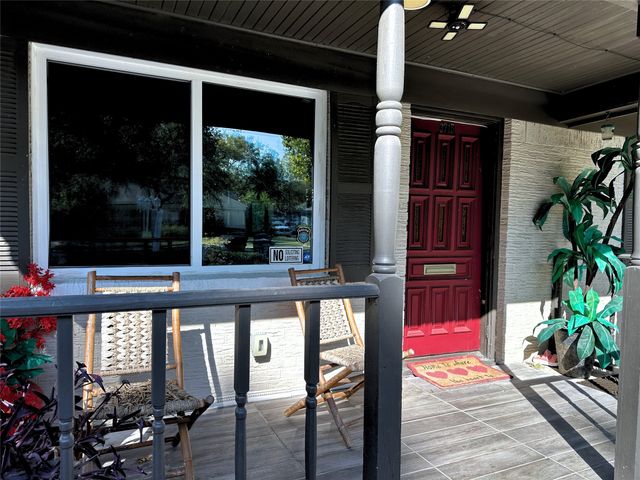 3715 LA JOYA Drive, Dallas, TX 75220