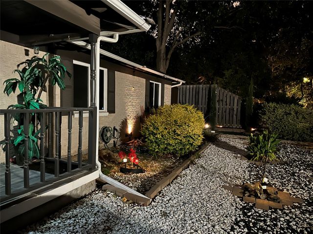 3715 LA JOYA Drive, Dallas, TX 75220