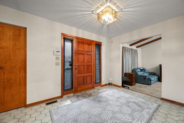 1749 Gloucester Drive, Fairfield, OH 45014