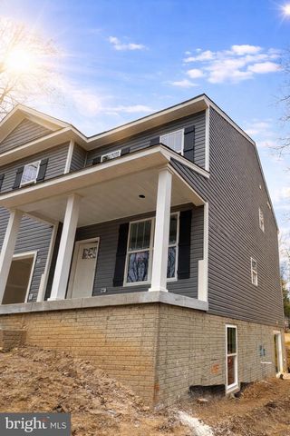 11 ASH LN, Stafford, VA 22556