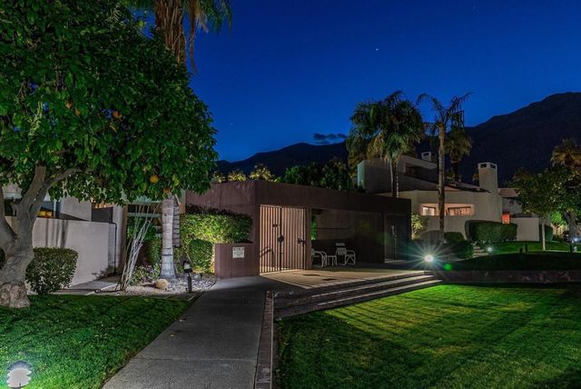 453 Village Square E, Palm Springs, CA 92262