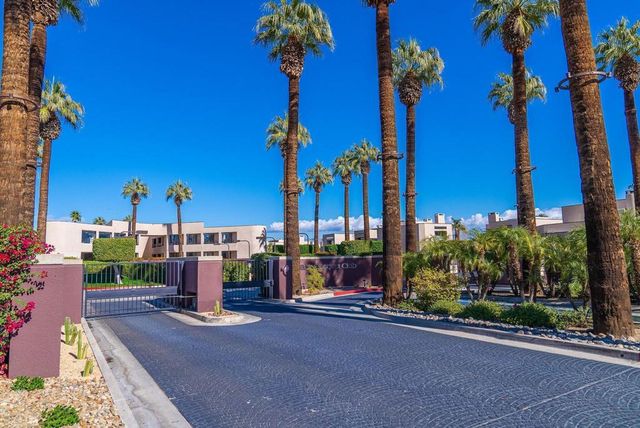 453 Village Square E, Palm Springs, CA 92262