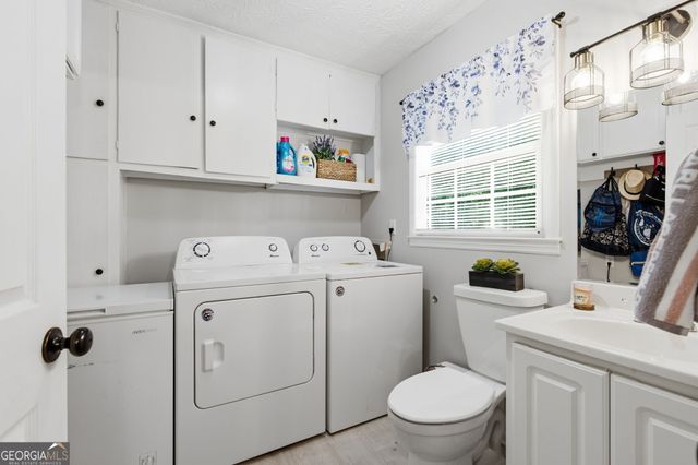 2335 Donnie Lee Drive, Gainesville, GA 30506