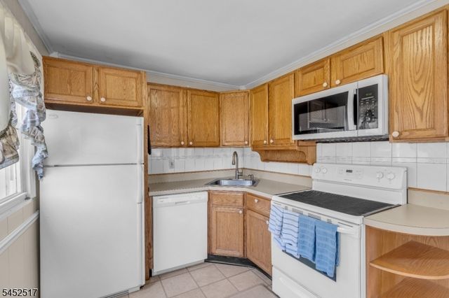 34 Baldwin Ave, South Bound Brook Boro, NJ 08880