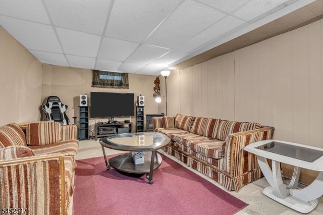 34 Baldwin Ave, South Bound Brook Boro, NJ 08880