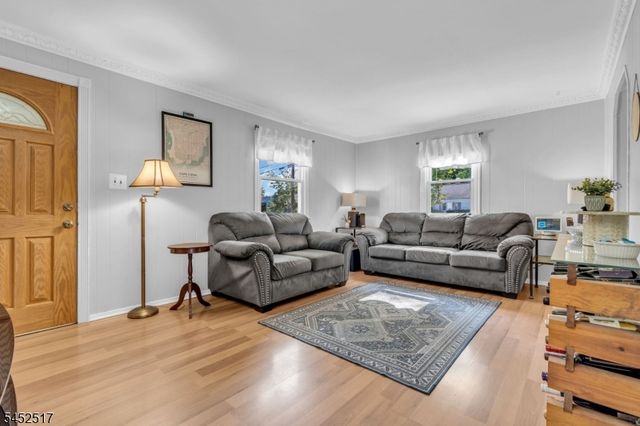 34 Baldwin Ave, South Bound Brook Boro, NJ 08880