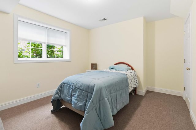 1043 Burnell Drive, Berea, KY 40403