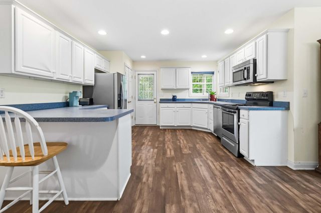 1043 Burnell Drive, Berea, KY 40403