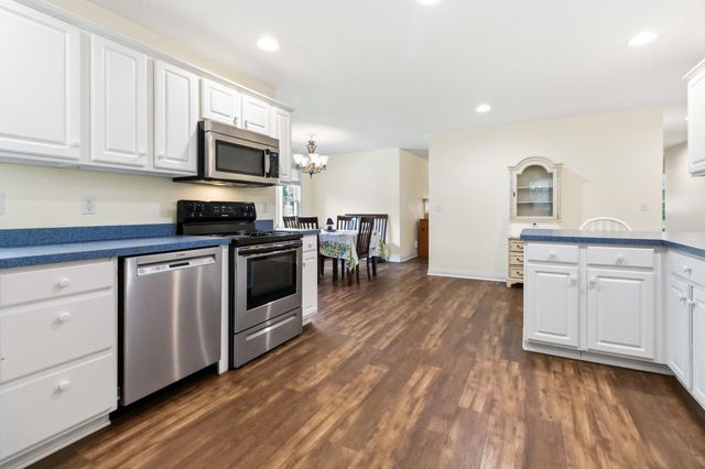 1043 Burnell Drive, Berea, KY 40403