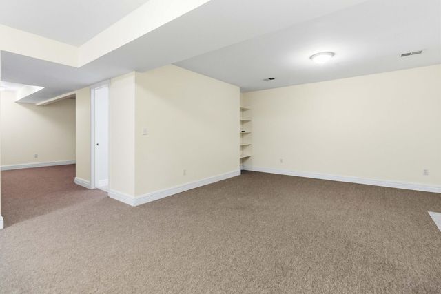 1043 Burnell Drive, Berea, KY 40403