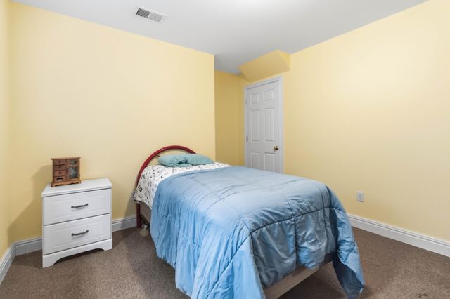 1043 Burnell Drive, Berea, KY 40403