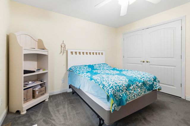 1043 Burnell Drive, Berea, KY 40403