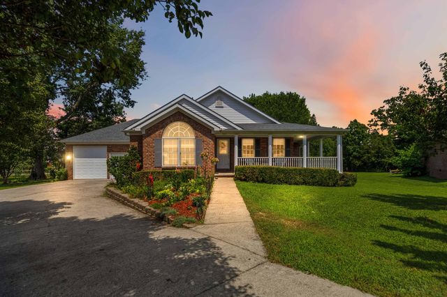 1043 Burnell Drive, Berea, KY 40403