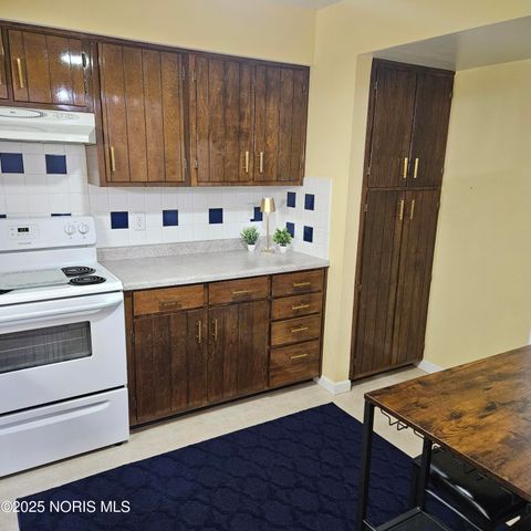 1662 Brownstone Boulevard, 312, Toledo, OH 43614