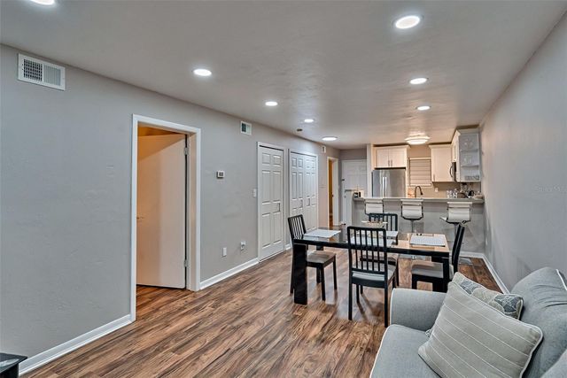 105 SE 16TH AVENUE N103, Gainesville, FL 32601