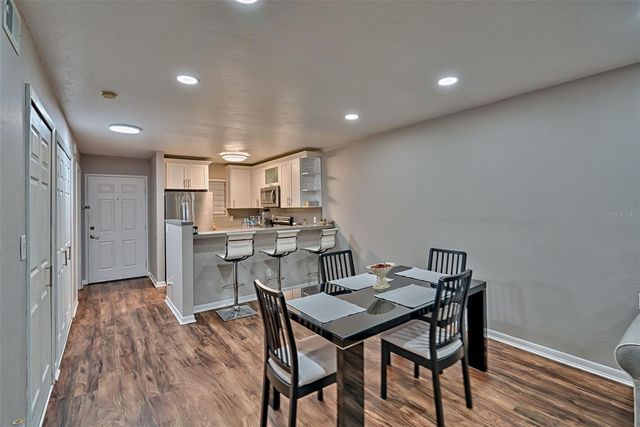 105 SE 16TH AVENUE N103, Gainesville, FL 32601