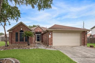 12123 Dover Meadow, Houston, TX 77070