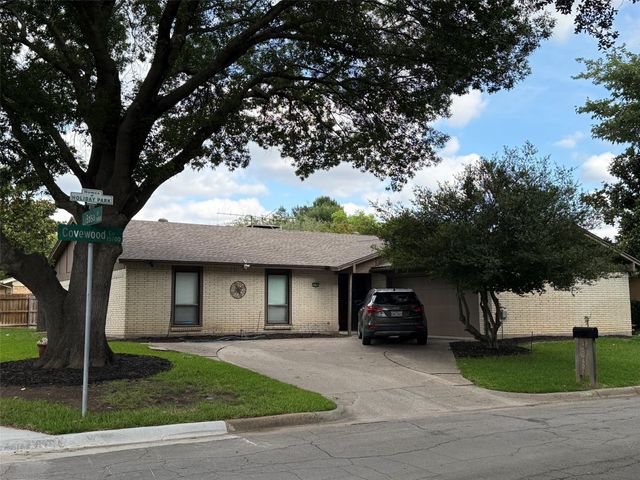 15745 Covewood Circle, Dallas, TX 75248