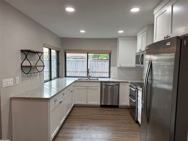15745 Covewood Circle, Dallas, TX 75248