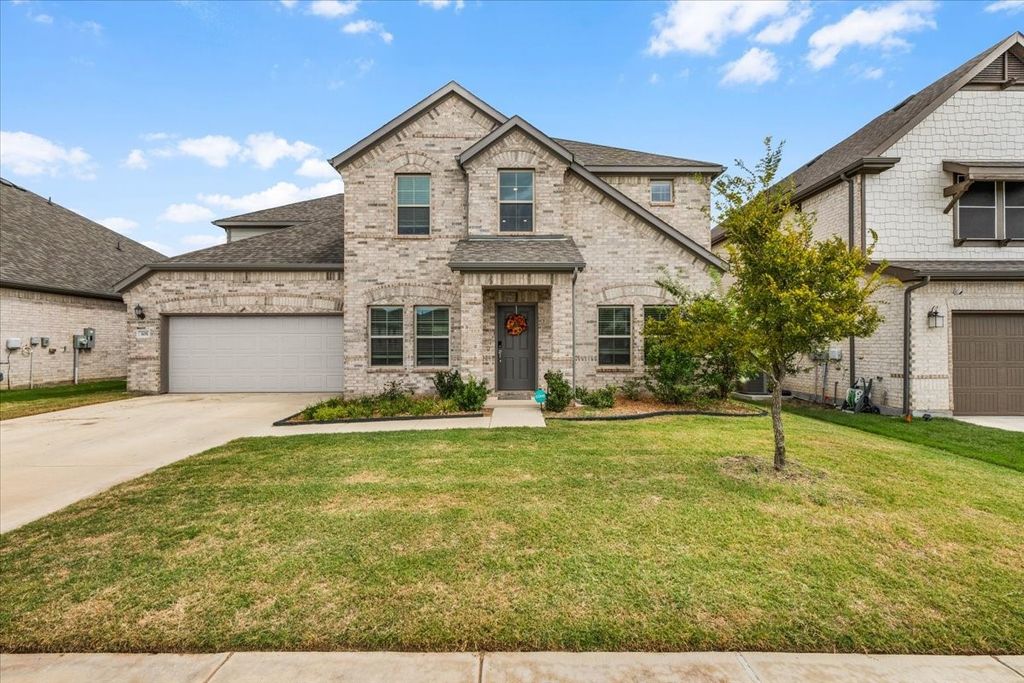 305 Laurel Drive, Justin, TX 76247 — photo 2