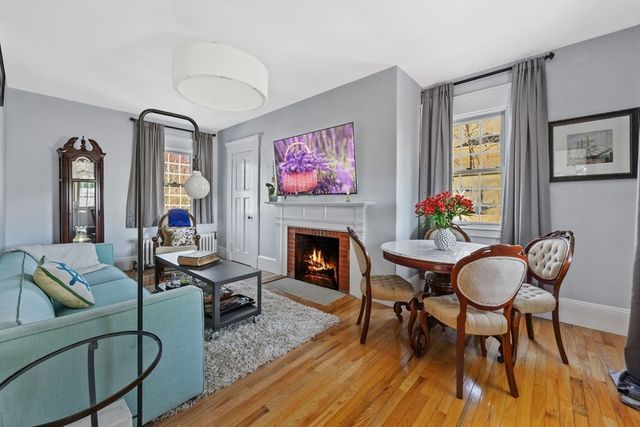 76 Cottage, New Bedford, MA 02740