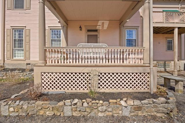 76 Cottage, New Bedford, MA 02740