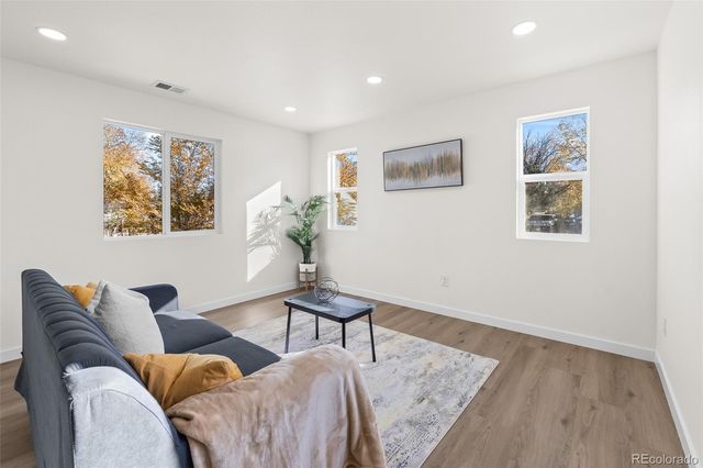 1219 Lilac Drive, Lochbuie, CO 80603