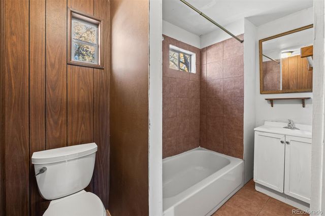 1219 Lilac Drive, Lochbuie, CO 80603