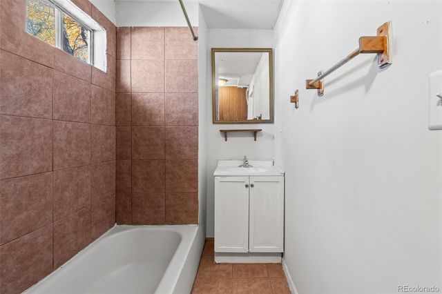 1219 Lilac Drive, Lochbuie, CO 80603